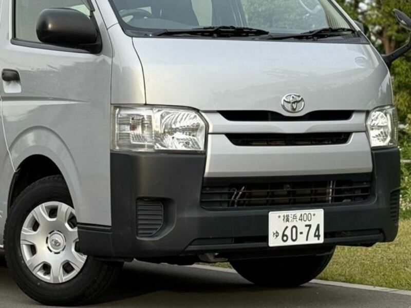HIACE VAN-26