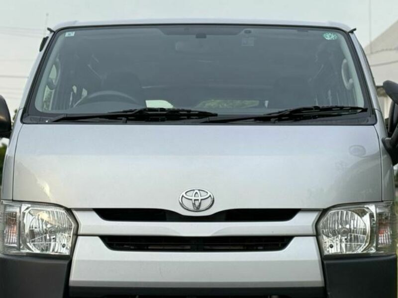 HIACE VAN-27