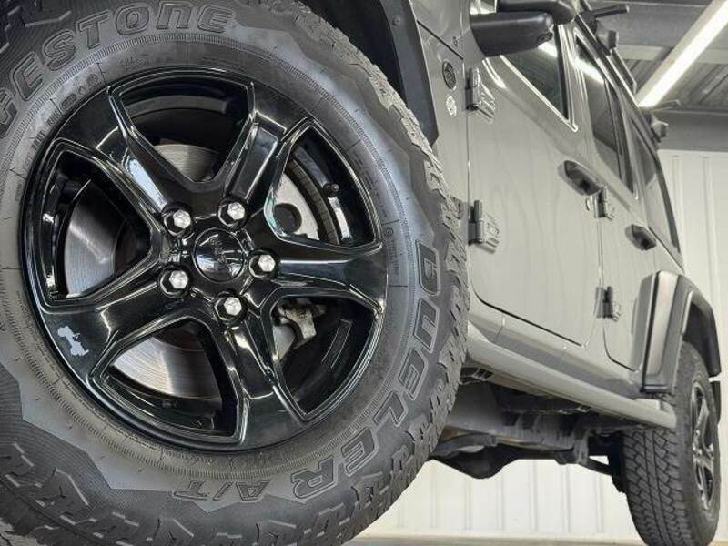 JEEP WRANGLER-18