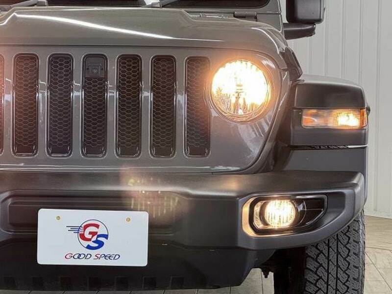 JEEP WRANGLER-19
