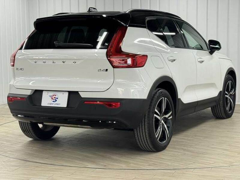 XC40