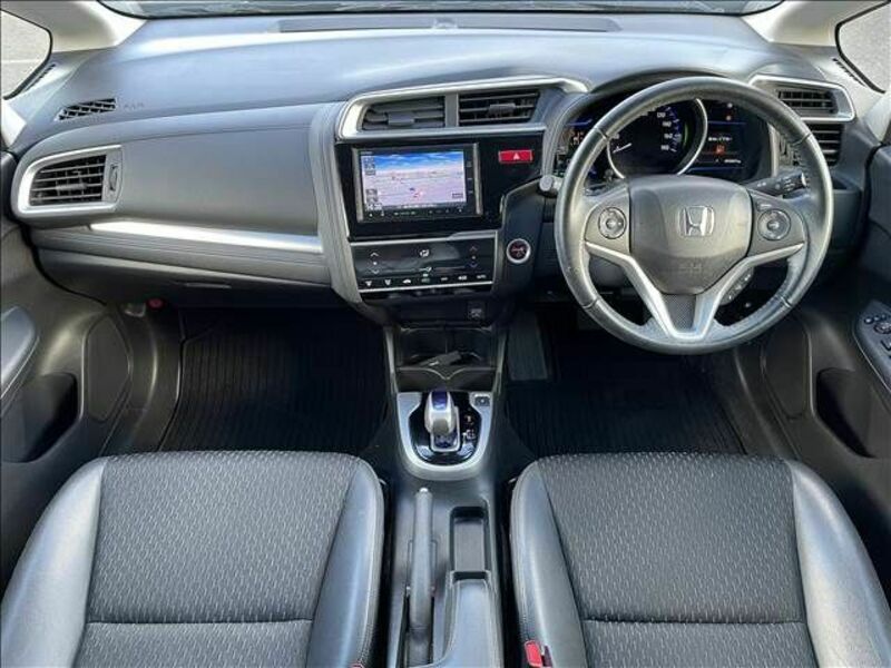 FIT HYBRID