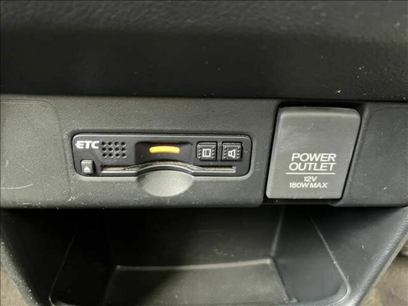 N BOX