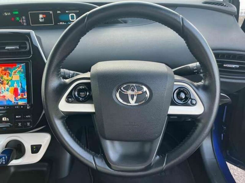 PRIUS-6