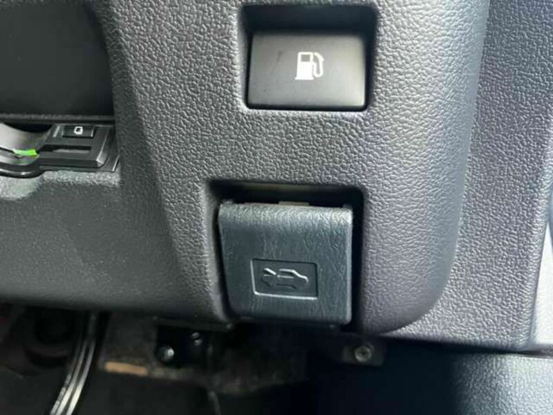 PRIUS-15