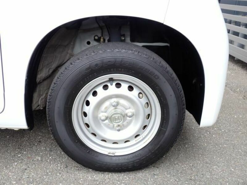 N-VAN
