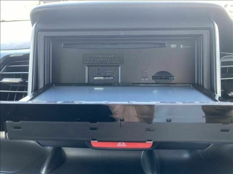 N BOX CUSTOM-5