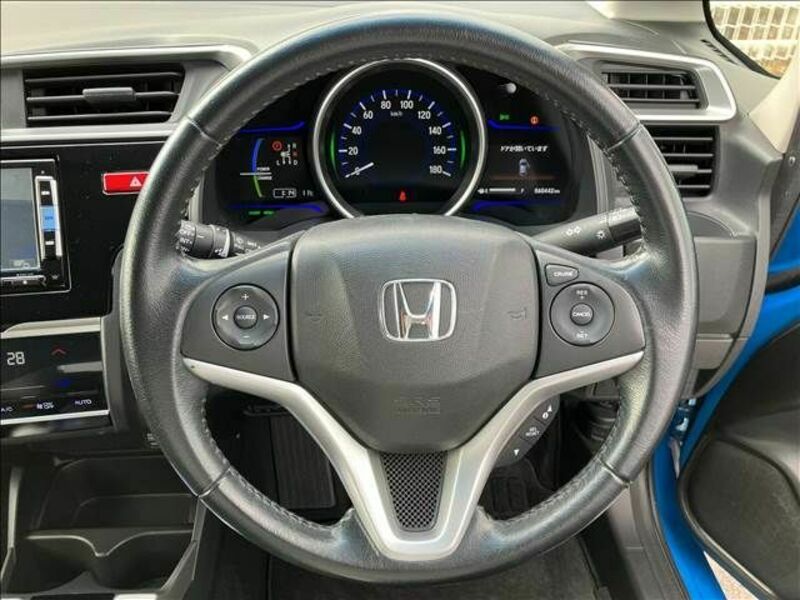 FIT HYBRID