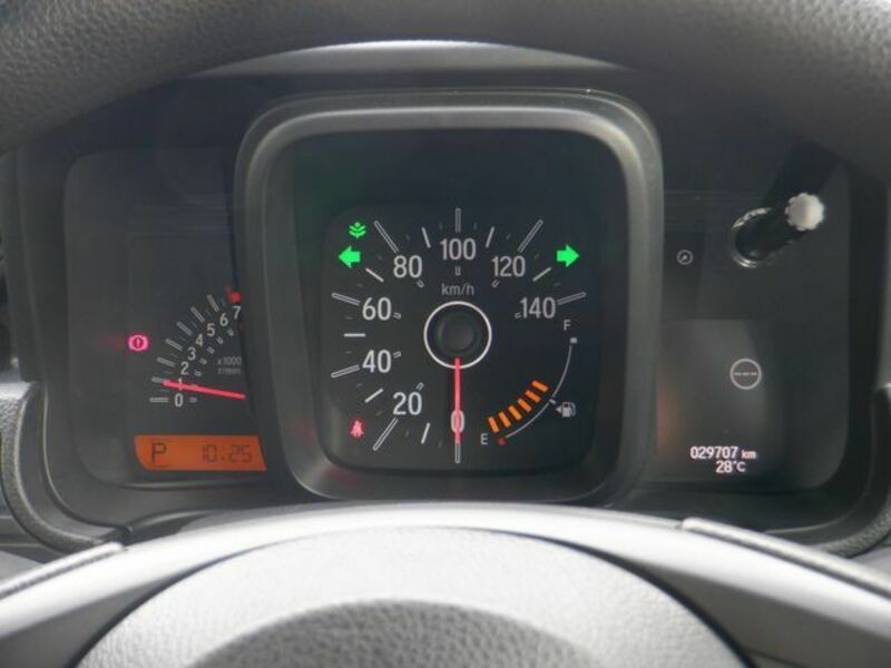 N-VAN