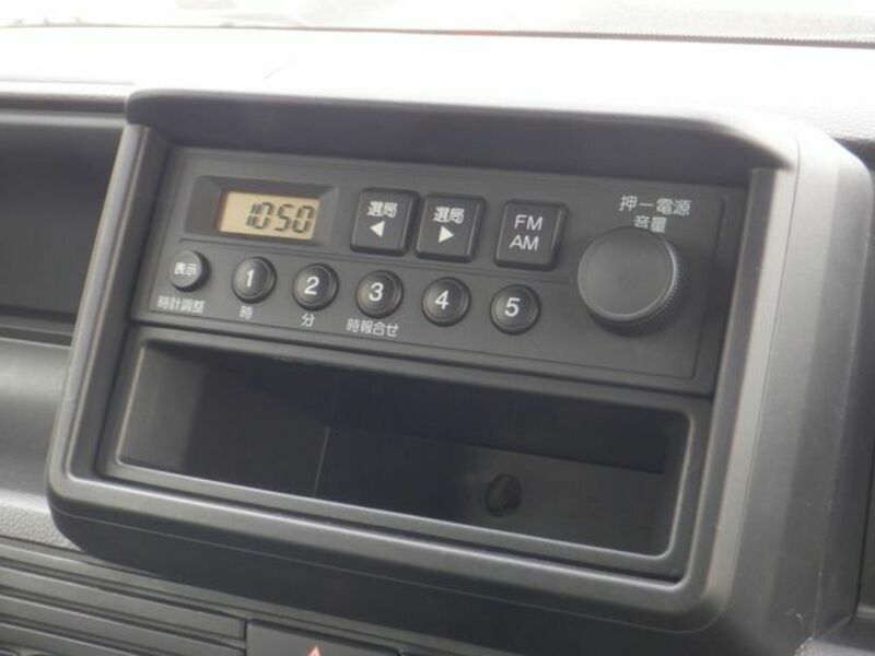 N-VAN