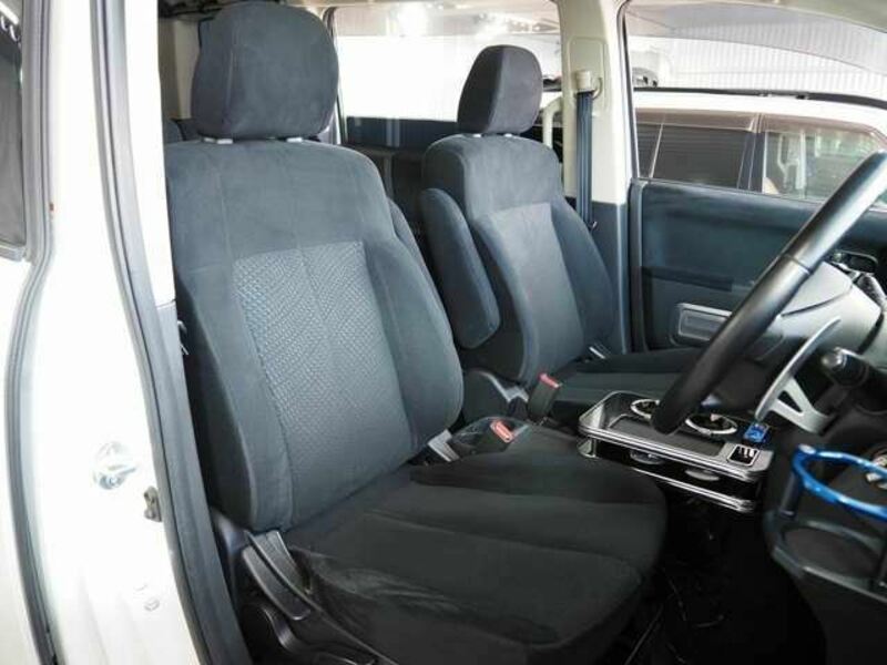 DELICA D5