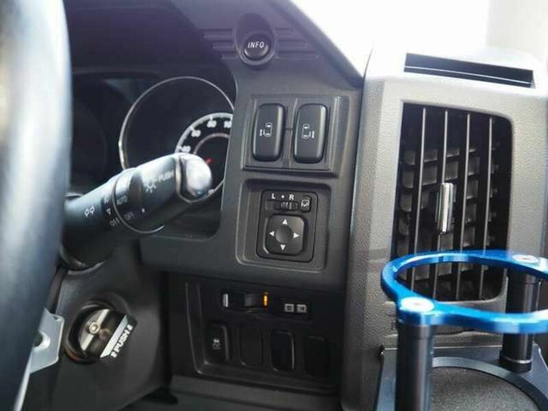 DELICA D5