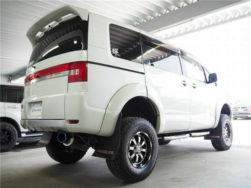DELICA D5