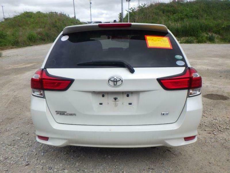 COROLLA FIELDER