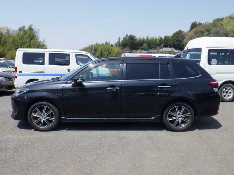 COROLLA FIELDER