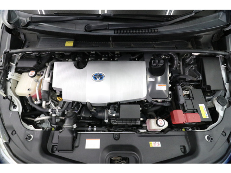 PRIUS PHV