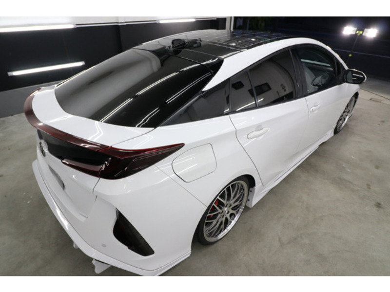 PRIUS PHV