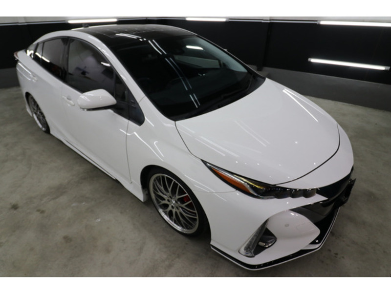 PRIUS PHV