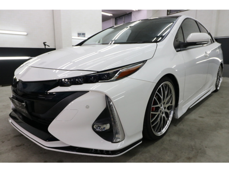 PRIUS PHV