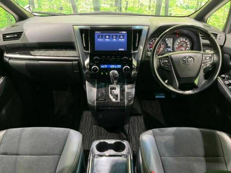 VELLFIRE-1