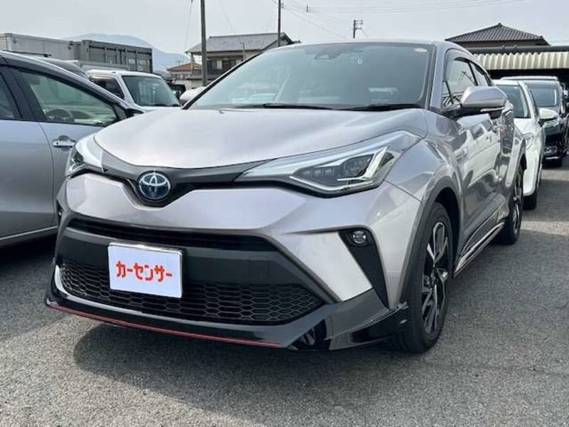 TOYOTA　C-HR