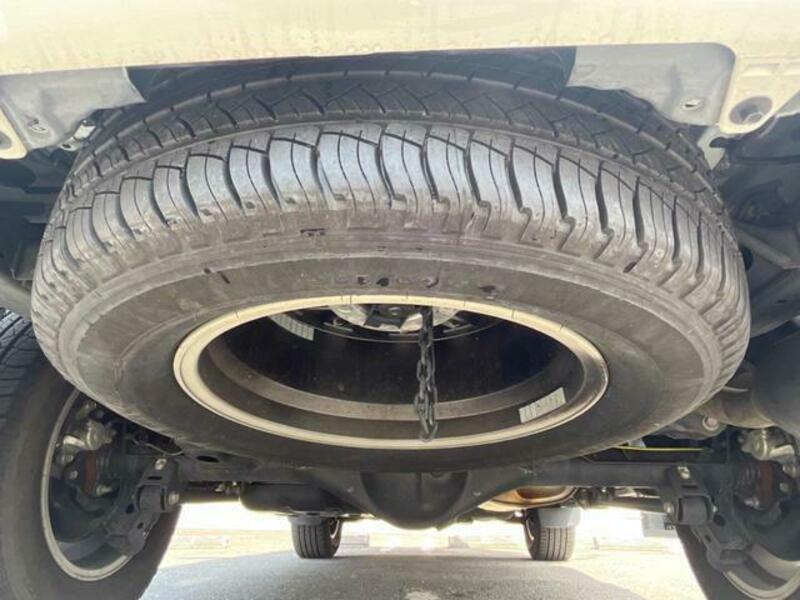 LAND CRUISER PRADO-18