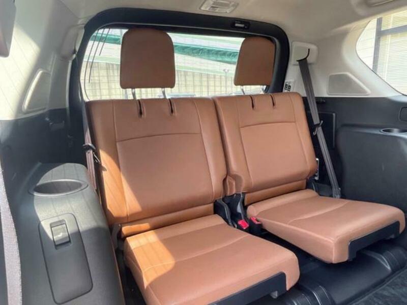 LAND CRUISER PRADO-9