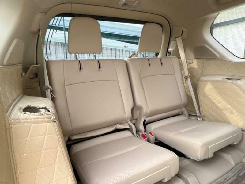 LAND CRUISER PRADO-9