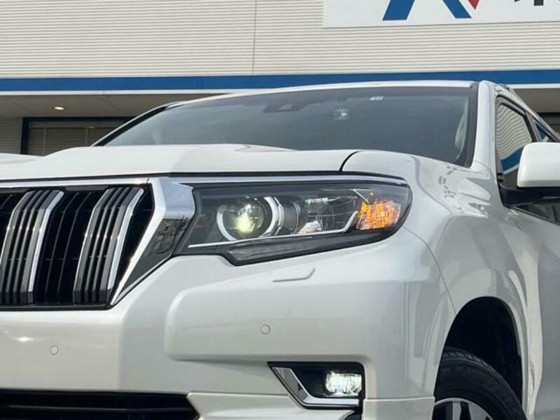 LAND CRUISER PRADO-12