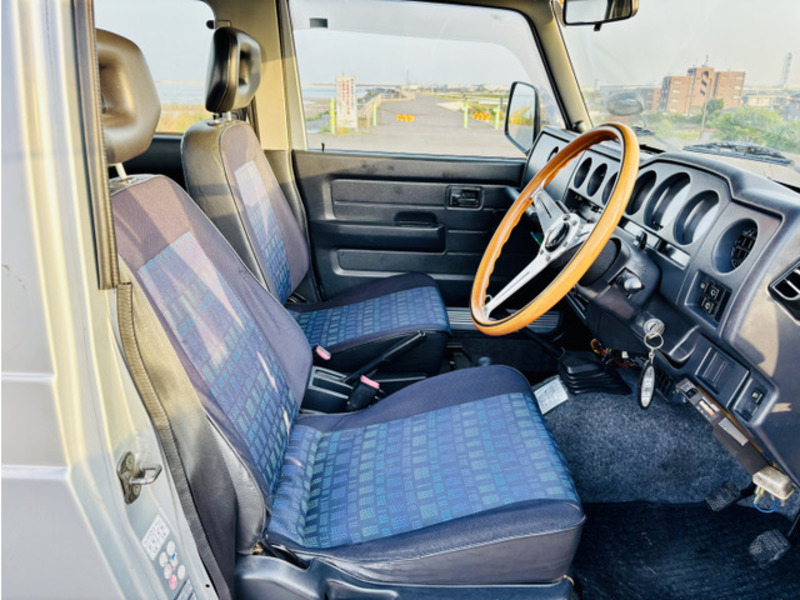JIMNY-12
