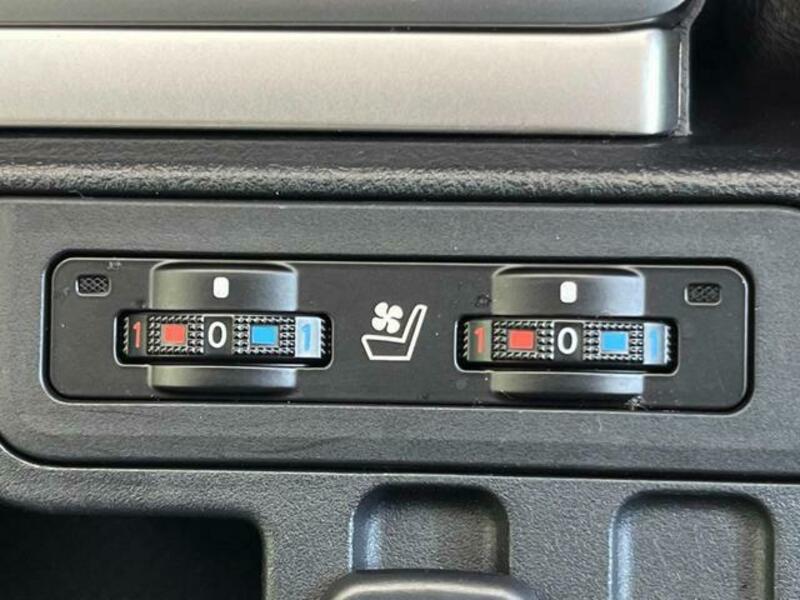 LAND CRUISER PRADO-5