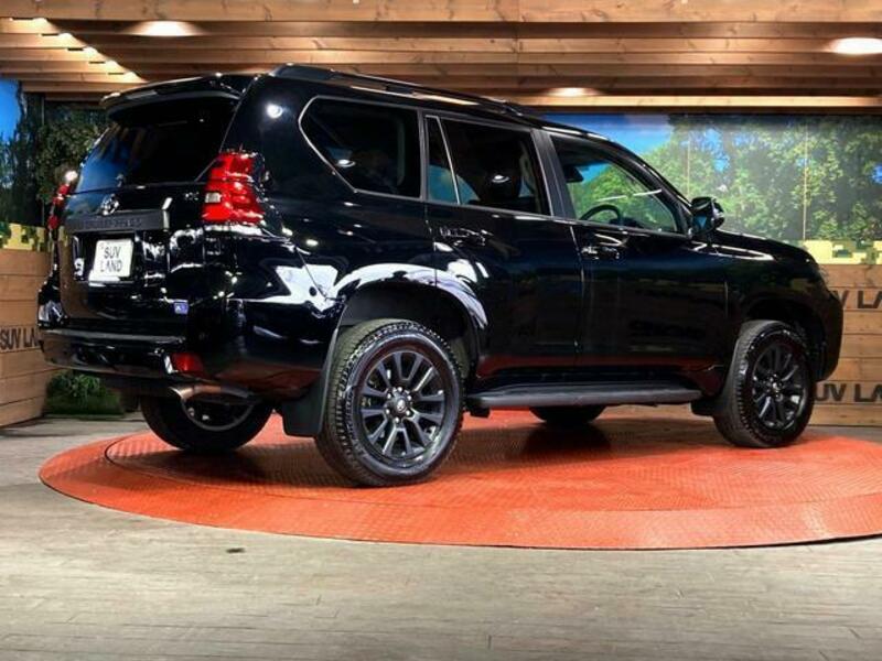 LAND CRUISER PRADO-17