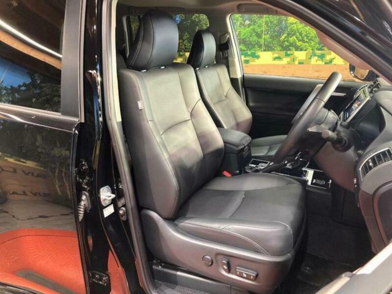 LAND CRUISER PRADO-8