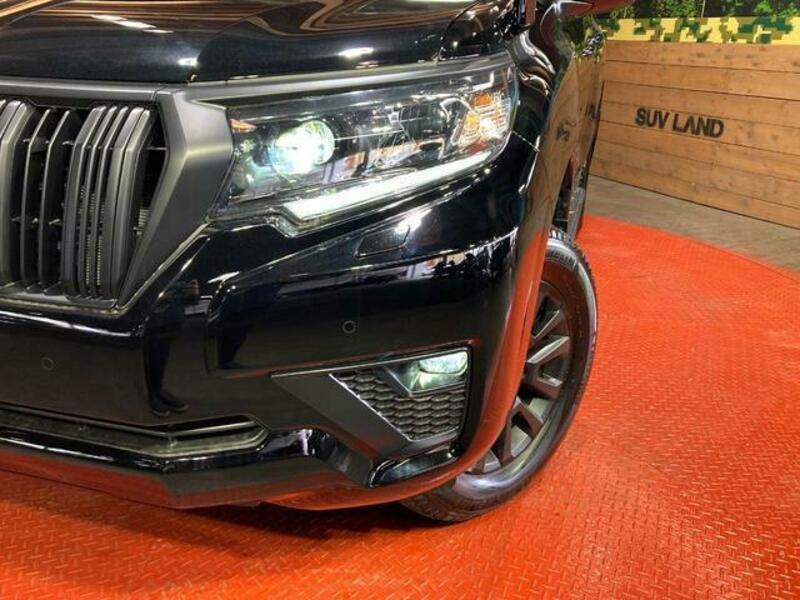 LAND CRUISER PRADO-12
