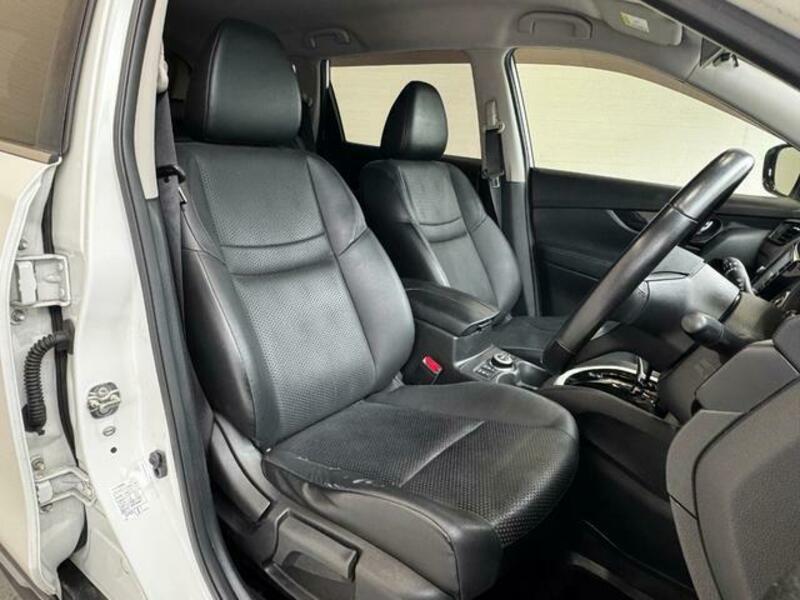 X-TRAIL-7
