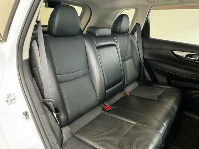 X-TRAIL-8