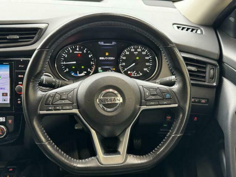 X-TRAIL-12