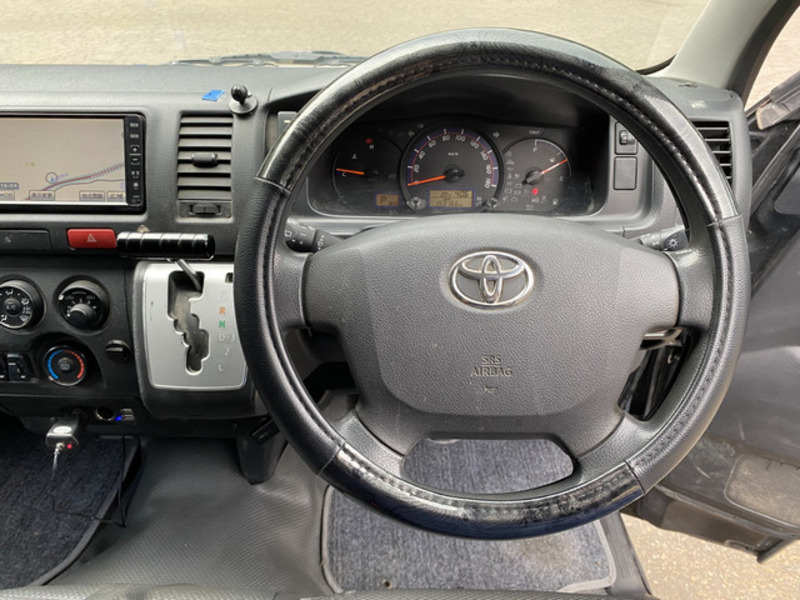 HIACE VAN-10