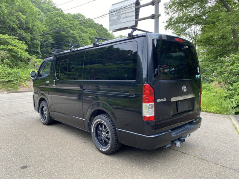 HIACE VAN-6