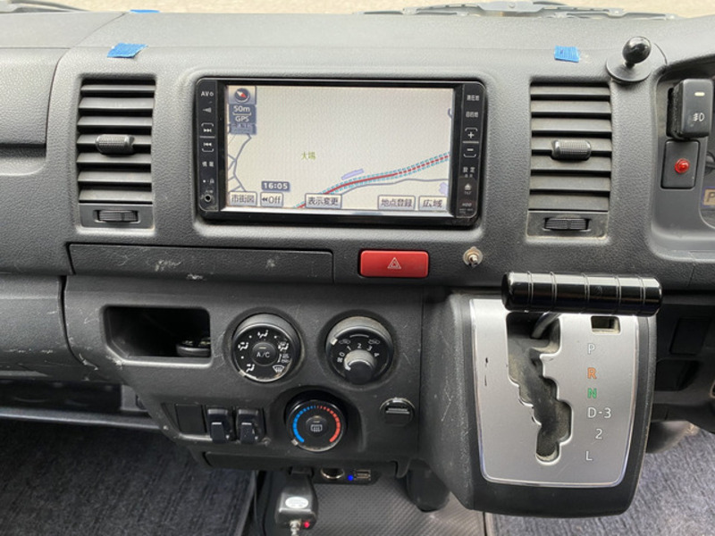 HIACE VAN-12