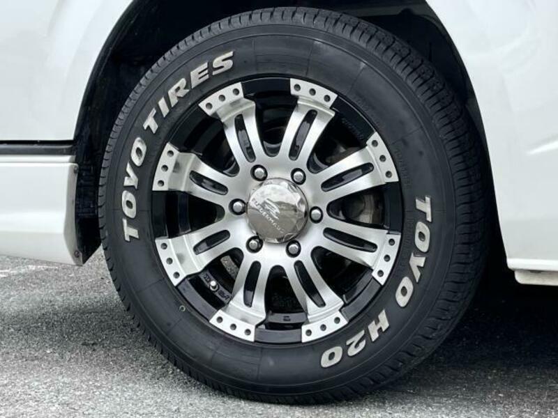 HIACE VAN-8