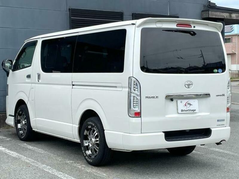 HIACE VAN-10