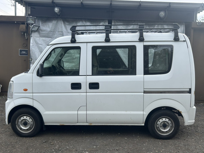 MINICAB VAN