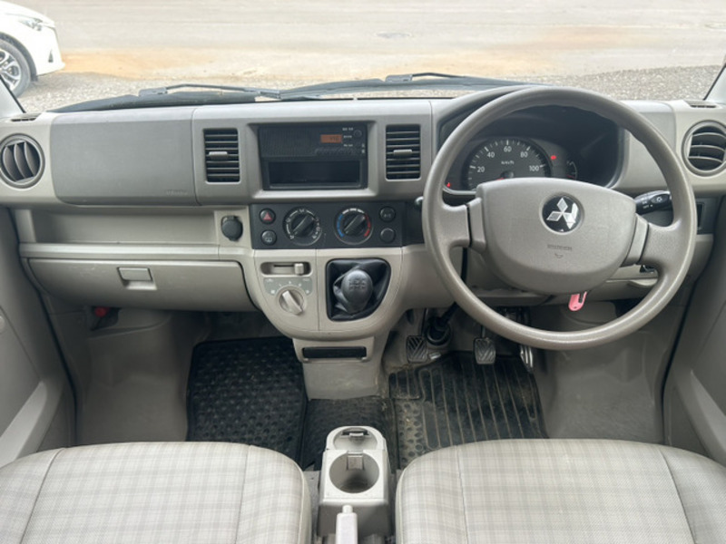 MINICAB VAN