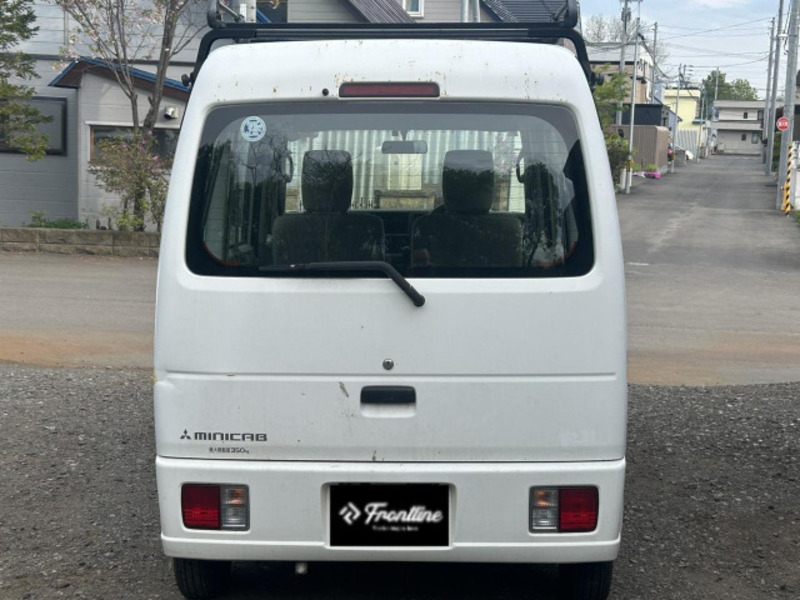 MINICAB VAN