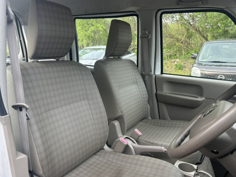 MINICAB VAN