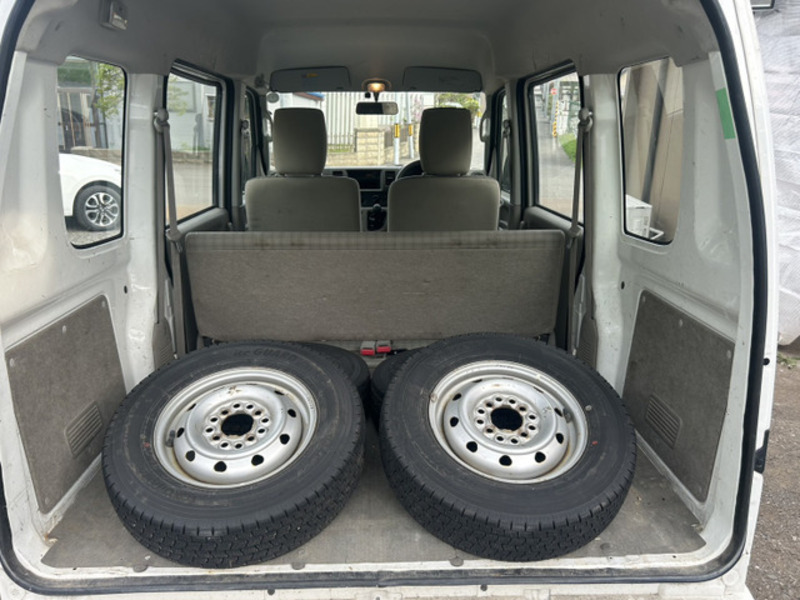 MINICAB VAN