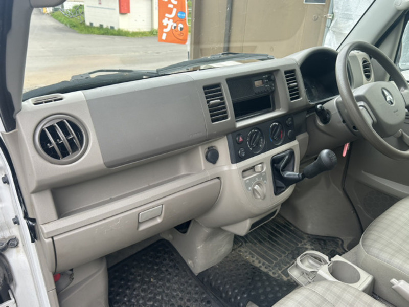 MINICAB VAN