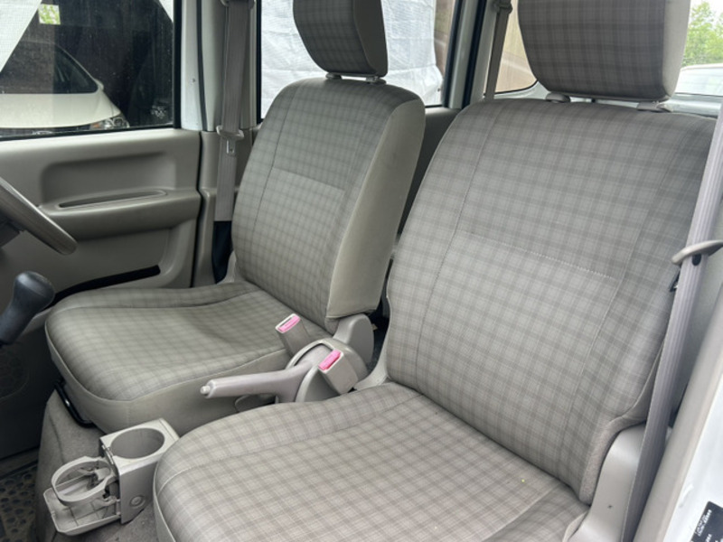 MINICAB VAN