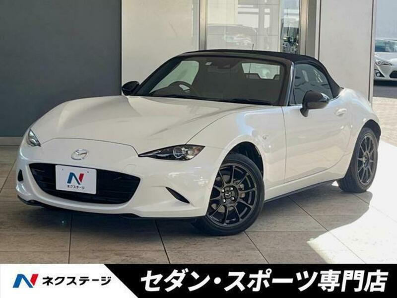 ROADSTER-0